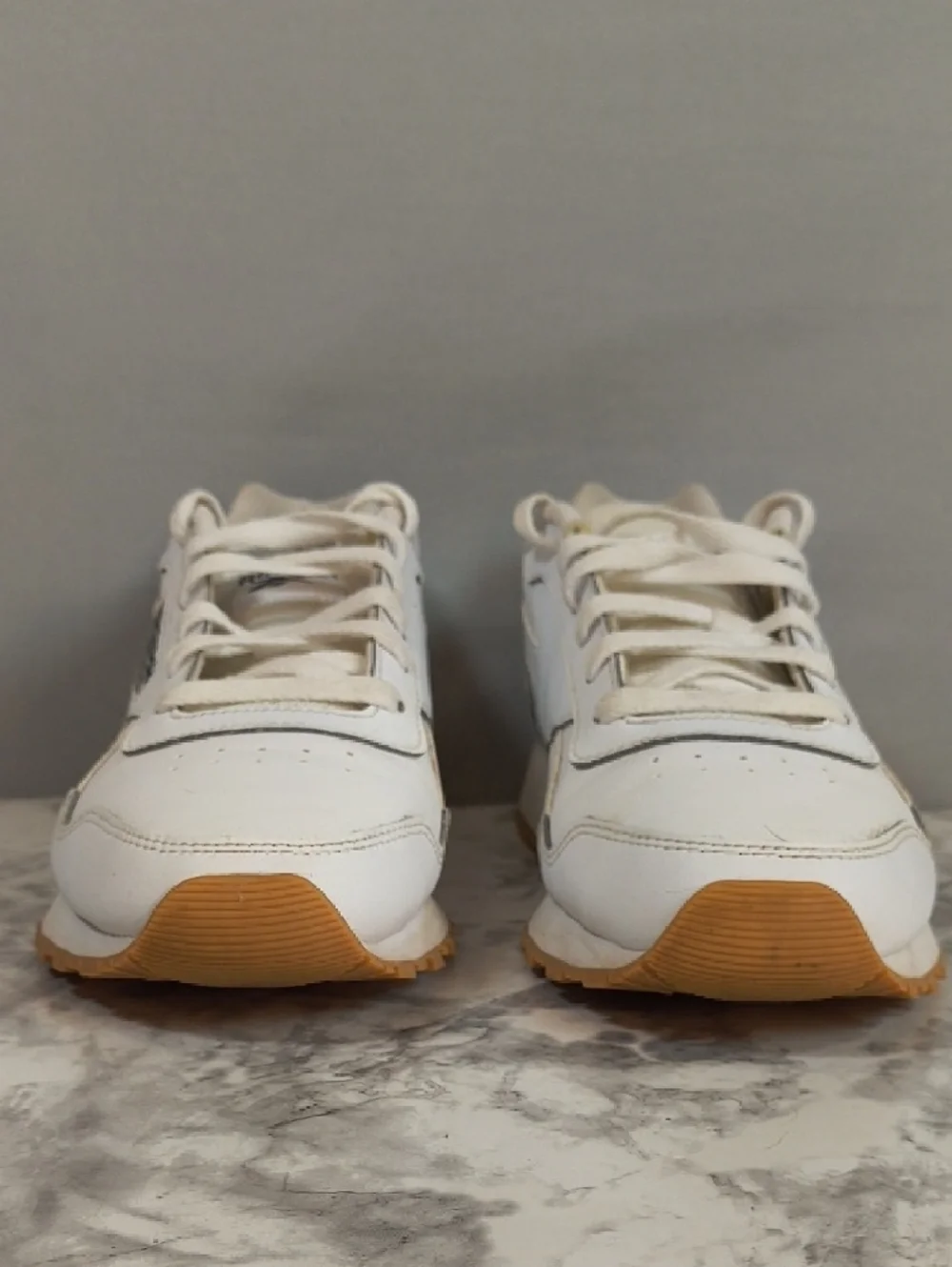 Reebok Glide Men's White Low Top Sneakers , Size 9